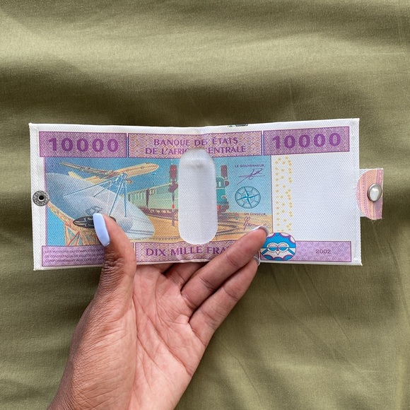 Wallet - Picture 2 of 3